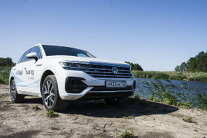 Новый VW Touareg © Фото Евгения Мельченко, Юга.ру