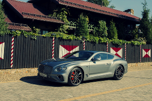 Новый Bentley Continental GT © Фото Евгения Мельченко, Юга.ру